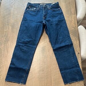 Levi wedgie W29 women’s jeans